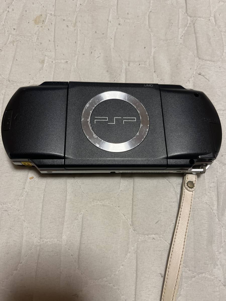 PSP1000 中古本体　通電確認済み　画面映らず　ジャンク扱い_画像3