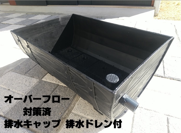【排水ドレン付】 メダカ 飼育ケース 容器 ボックス オーバーフロー対策済み キャップ付き ビオトープ 樽型 ブラック 黒の画像1
