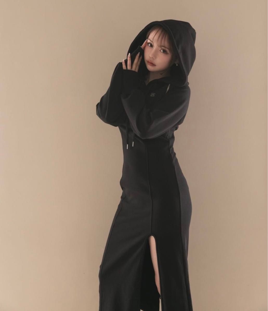 andmary camilla slit dress アンドマリー Black パーカー andmary camilla slit dress アンドマリー Black パーカー