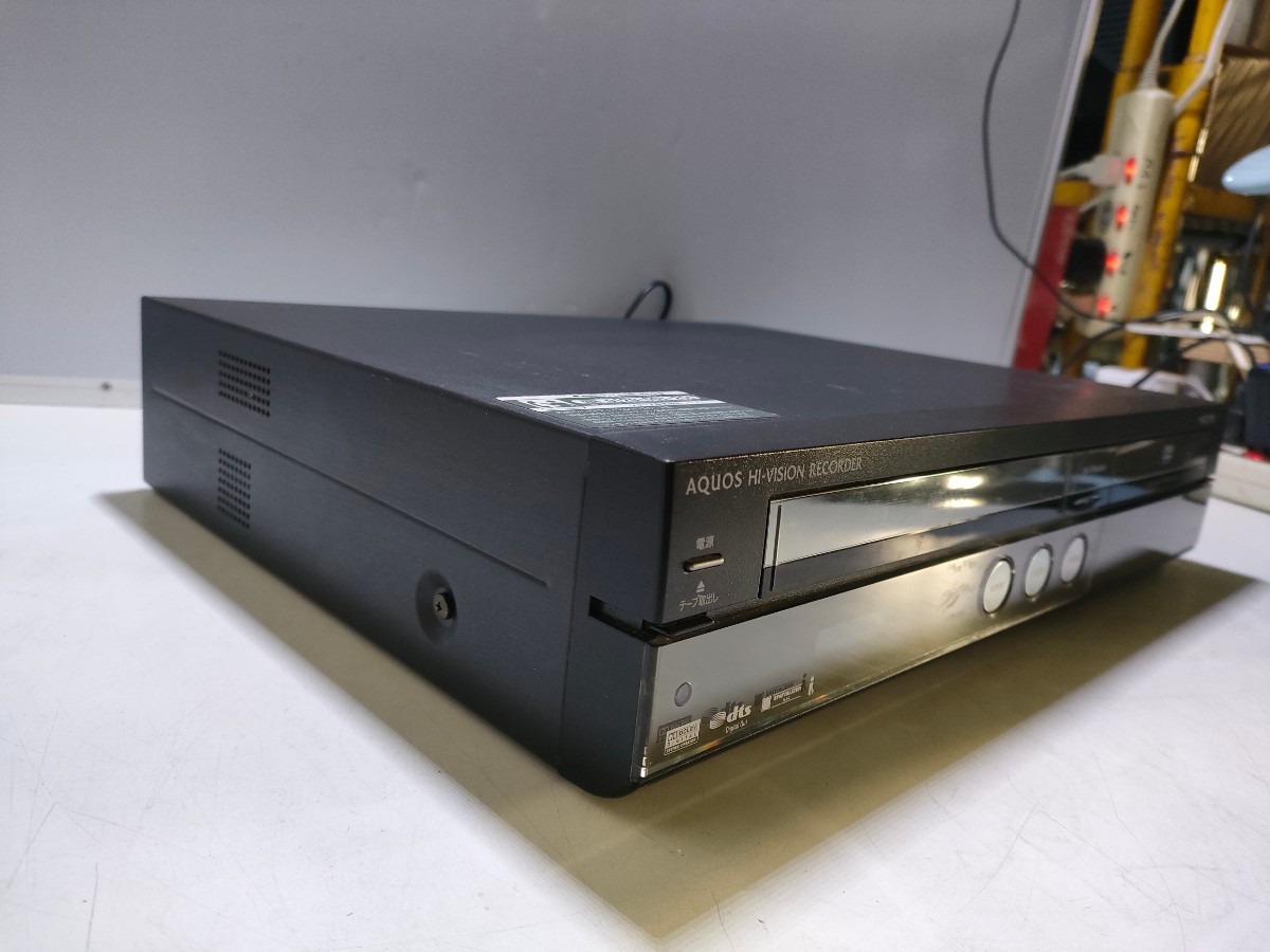 E84( used present condition, disinfection bacteria elimination settled, immediately shipping )SHARP VHS/HDD/DVD recorder DV-ACV52(3 color wiring +B-CAS+ remote control attaching )