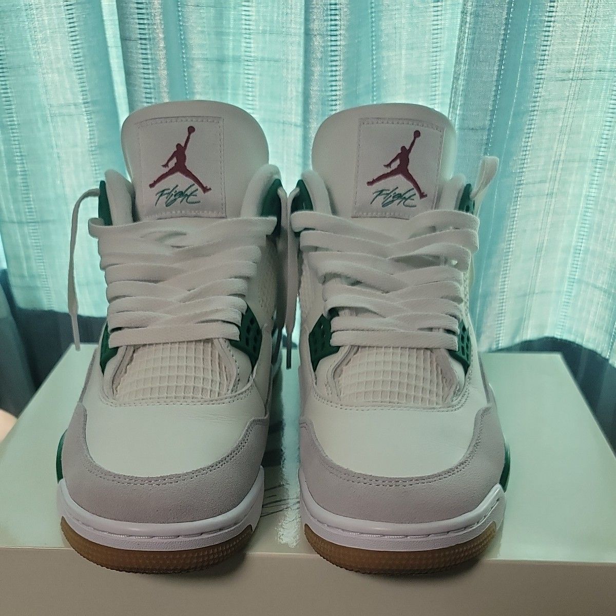 17日まで】希少美品 Nike SB × Air Jordan 4 17日まで】希少美品 Nike SB × Air Jordan 4