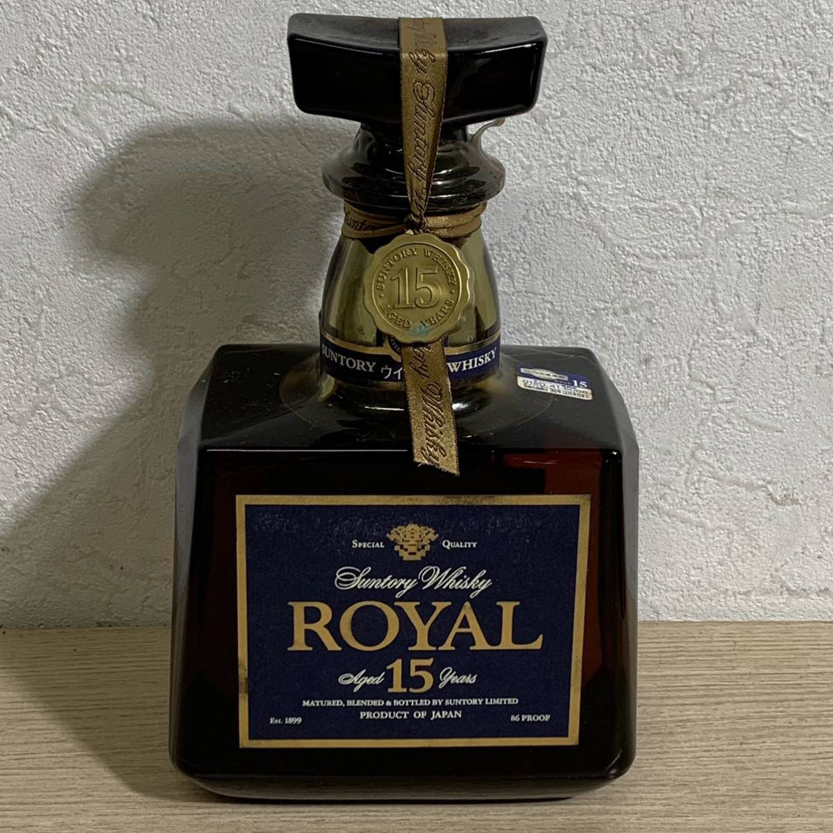 【未開栓】 SUNTORY サントリー ROYAL ローヤル 15年 青ラベル WHISKEY ウイスキー 700ml 43% 古酒_画像1