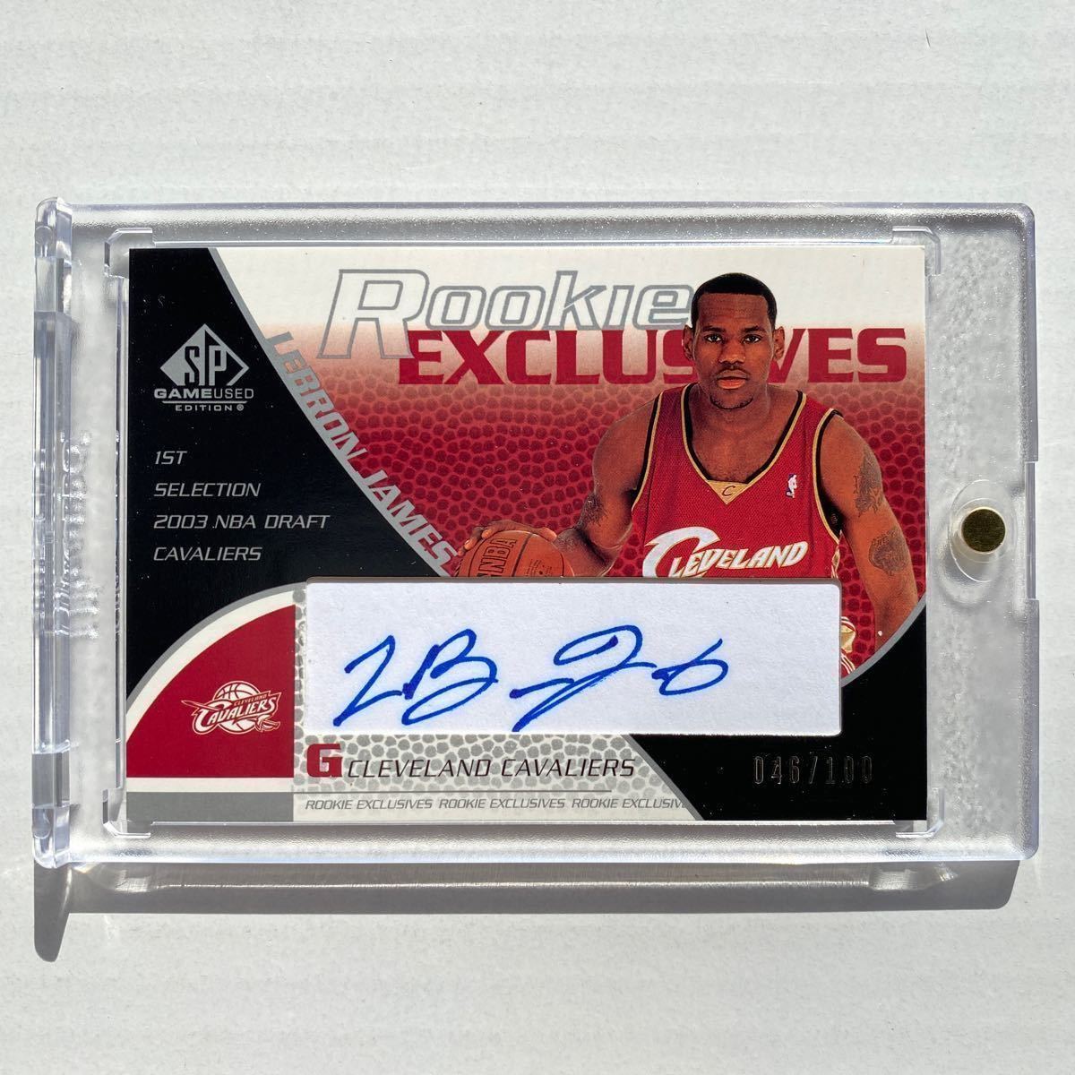 ◆ 2003-04 UD SP GAMEUSED ROOKIE EXCLUSIVES LEBRON JAMES 【レブロンジェームス】RC AUTO 046/100 （FULLNAME AUTO） ◆_画像1