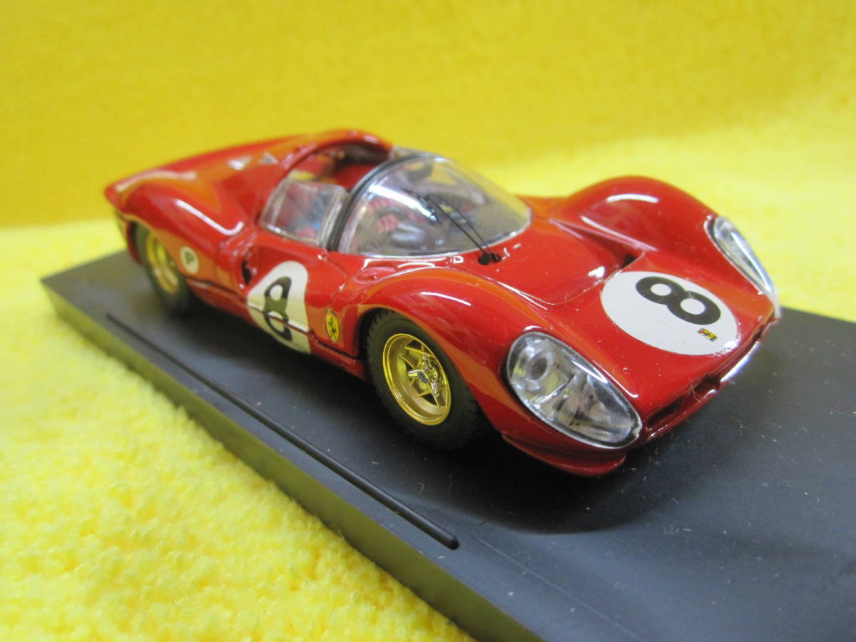 BANG 7140 1/43 フェラーリ 330P4 SPIDER ブランズハッチ 1967 HAWKINS WILLIAMS（バン FERRARI BRANDS HATCH_画像2