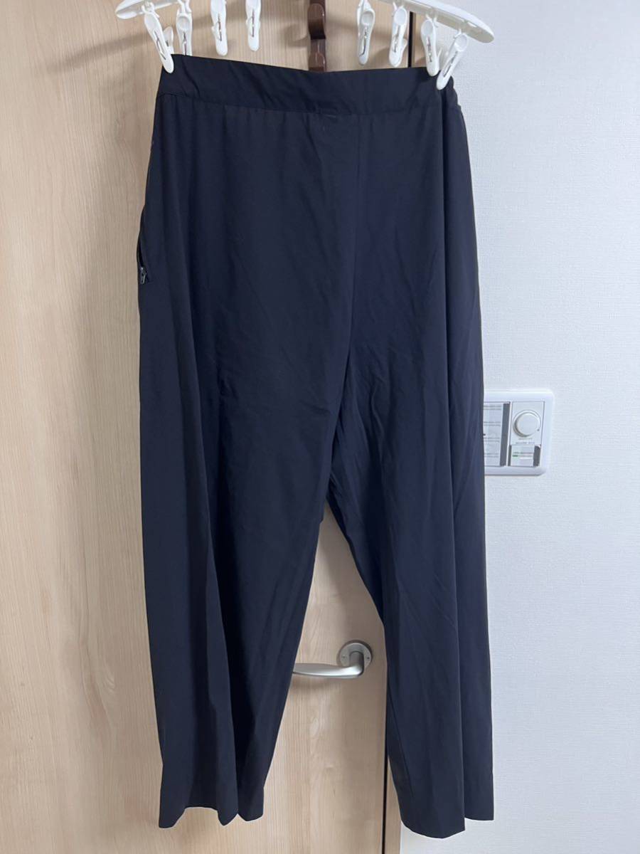 【Y-3】ワイスリー W-TRVL-HIGH-STRETCH-NYLON-WIDE-PANTS ブラック ワイド 黒 ナイロン_画像2