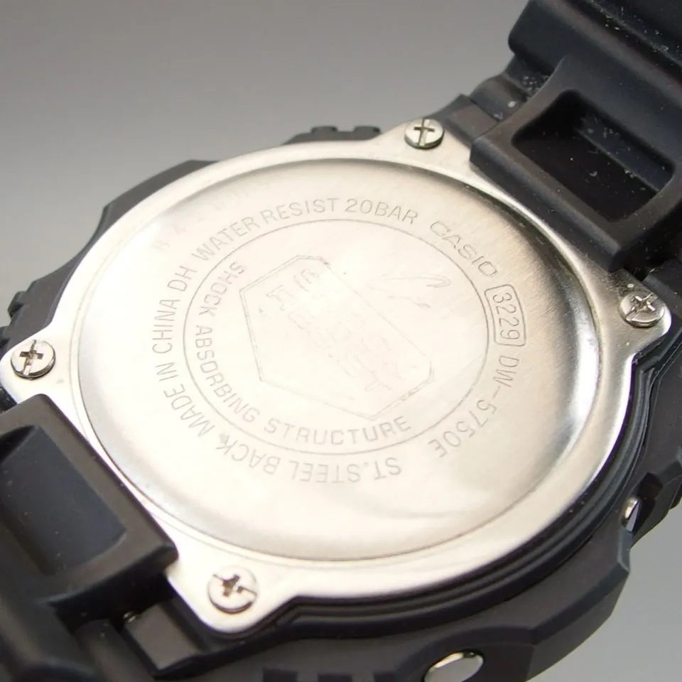 CASIO カシオ G-SHOCK DW-5750E SS/樹脂 QZ デジタル 保 スポーツ 通勤 通学 ブラック メンズ 腕時計 「19139」_画像8