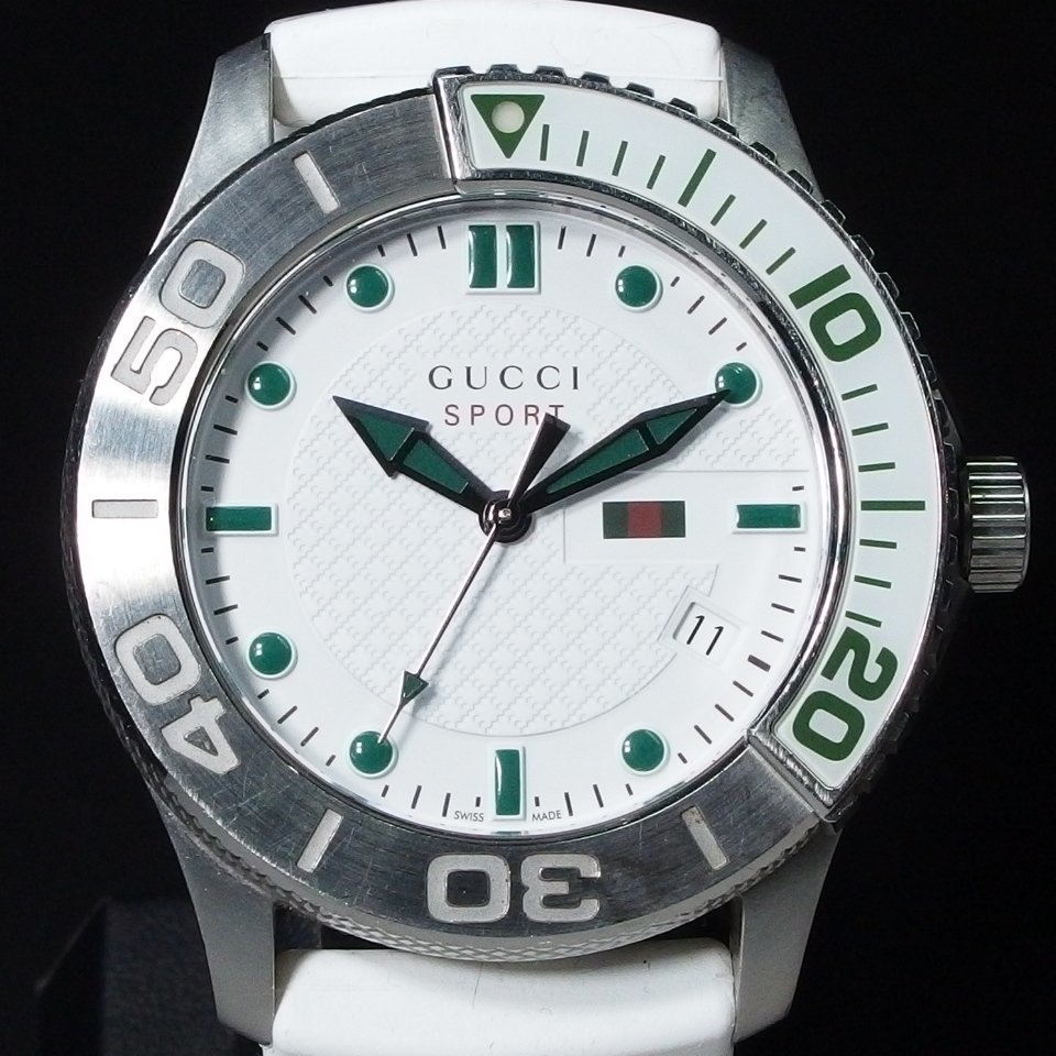 GUCCI グッチ Ｇタイムレススポーツ 126.2 SS ラバー QZ グッチカラー デイト メンズ 腕時計 「22815」_画像3