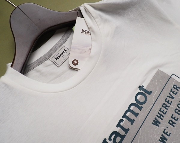 新品展示品 Marmot マーモット 海外限定 吸汗速乾 Yosemite Round 半袖 Tシャツ95(M) ホワイト(WH) 直営店購入 TSM9008の画像3