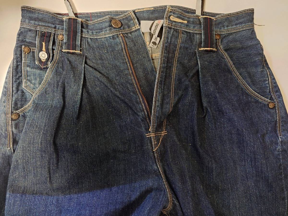 LEVI'Ｓ　リーバイス　ENGINEERED JEANS　エンジニアード ジーンズ　 立体裁断 ワイド テーパード バルーン デニムパンツ　W32_画像1