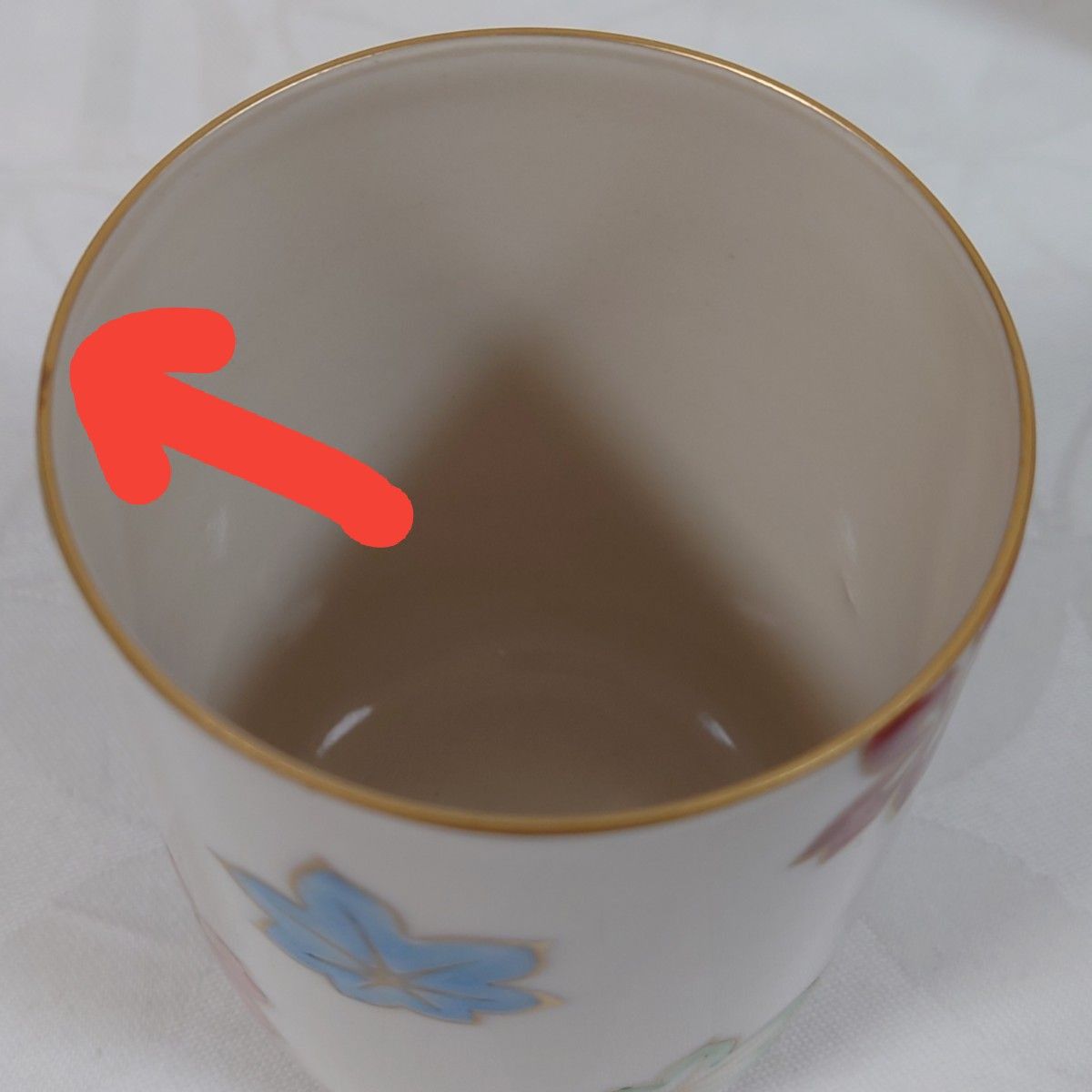 清水焼・京焼貴古窯白磁金彩桜色紅葉手描き絵付け湯呑み薄手大 清水焼・京焼貴古窯白磁金彩桜色紅葉手描き絵付け湯呑み薄手大