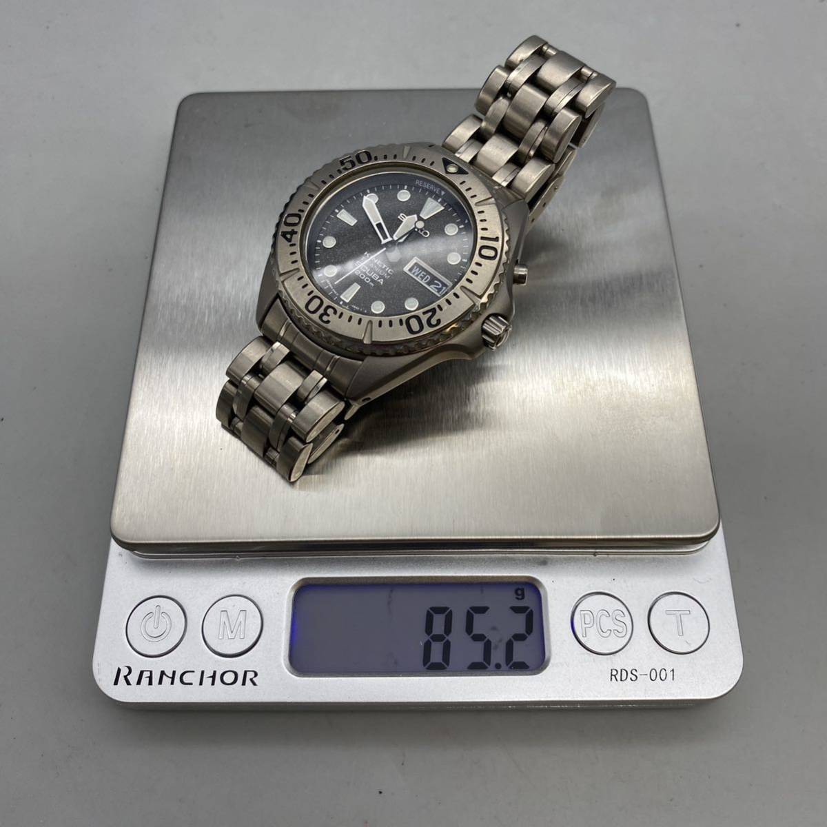 【P-6】SEIKO セイコー 自動巻き チタニウム チタン腕時計 5M63-0B40 SCUBA 200m ダイバーズウォッチ KINETIC ※少し動作して止まります_画像6