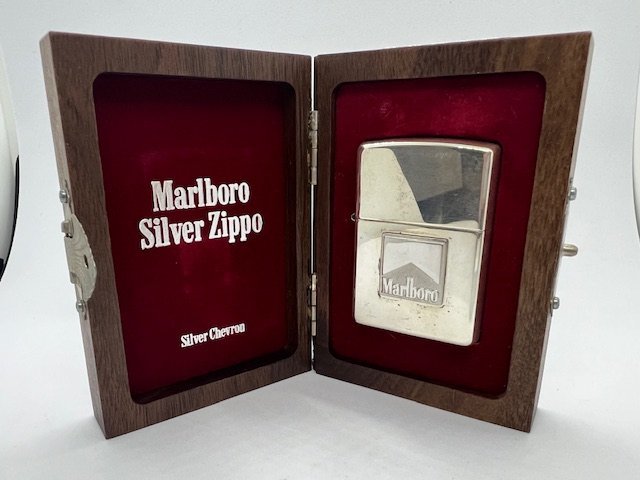 【STERLING　ZIPPO　1996】Marlboro　Silver　Zippo　マルボロ　シルバージッポ　シリアルナンバー入　　キングラム（イ）_画像1