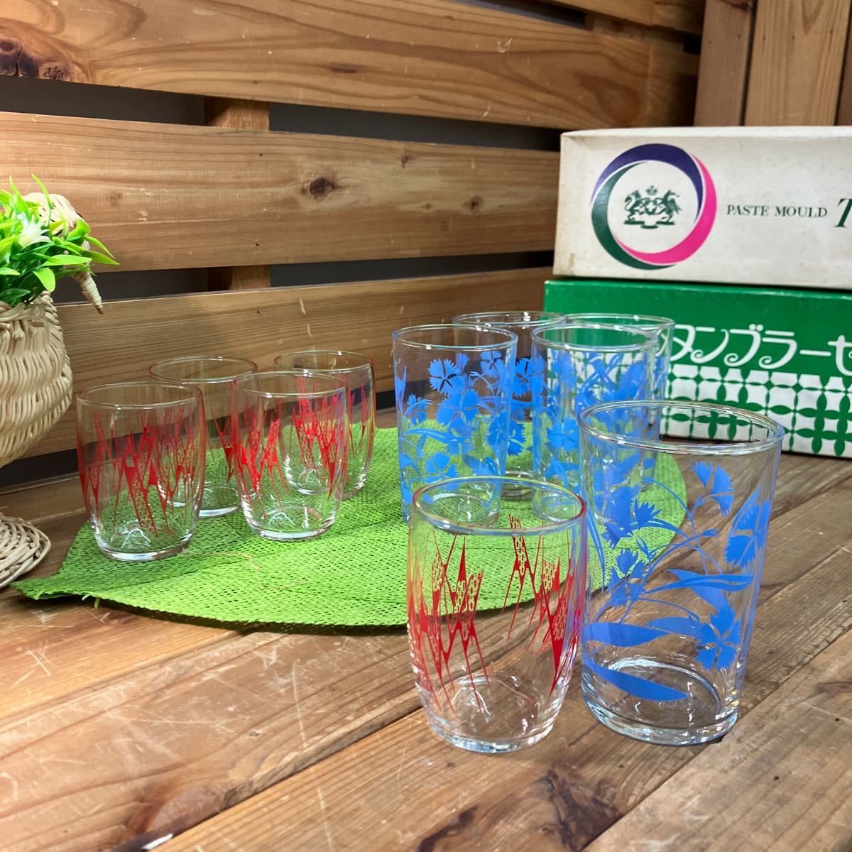 SHINTOYOGLASS ビンテージ 当時物 タンブラー10客セット/グラス ガラスコップ 花柄 タンブラーグラス 硝子 昭和レトロ ポップ_画像1