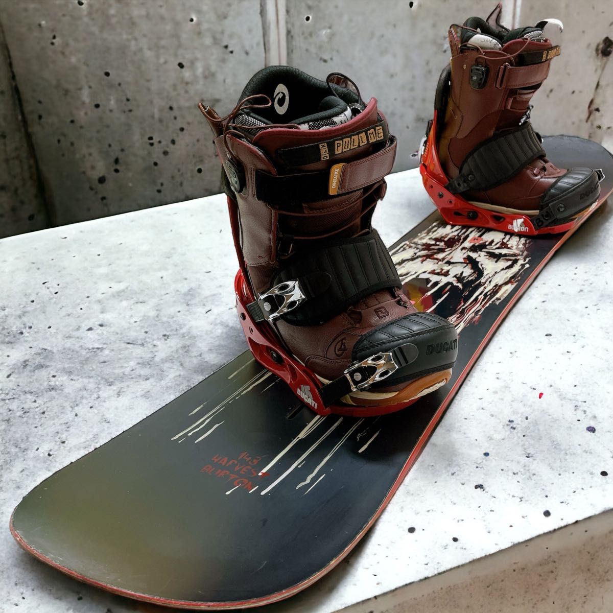 スノーボード 3点セット かっこいい BURTON バートン 143cm スノーボード 3点セット かっこいい BURTON バートン 143cm