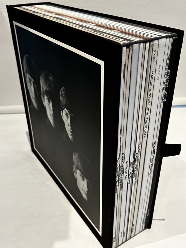 輸入盤CD CASE + BOOK：BEATLES/BOX OF VISION/UlLTIMATE SHOWCASE COLLECTION STORAGE BOX/CDは付いていません。_画像2