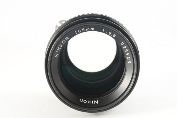 ★超美品★ニコン NIKON Ai-S NIKKOR 105mm f2.5 清潔感溢れる非常に綺麗な外観！クリアーな光学！1182_画像2