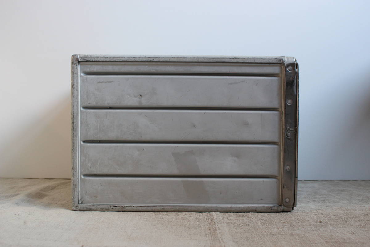  rare discharge goods tyrolean aircraft inside Vintage galley aluminium container case box industry series Europe Eara in garage payment lowering 