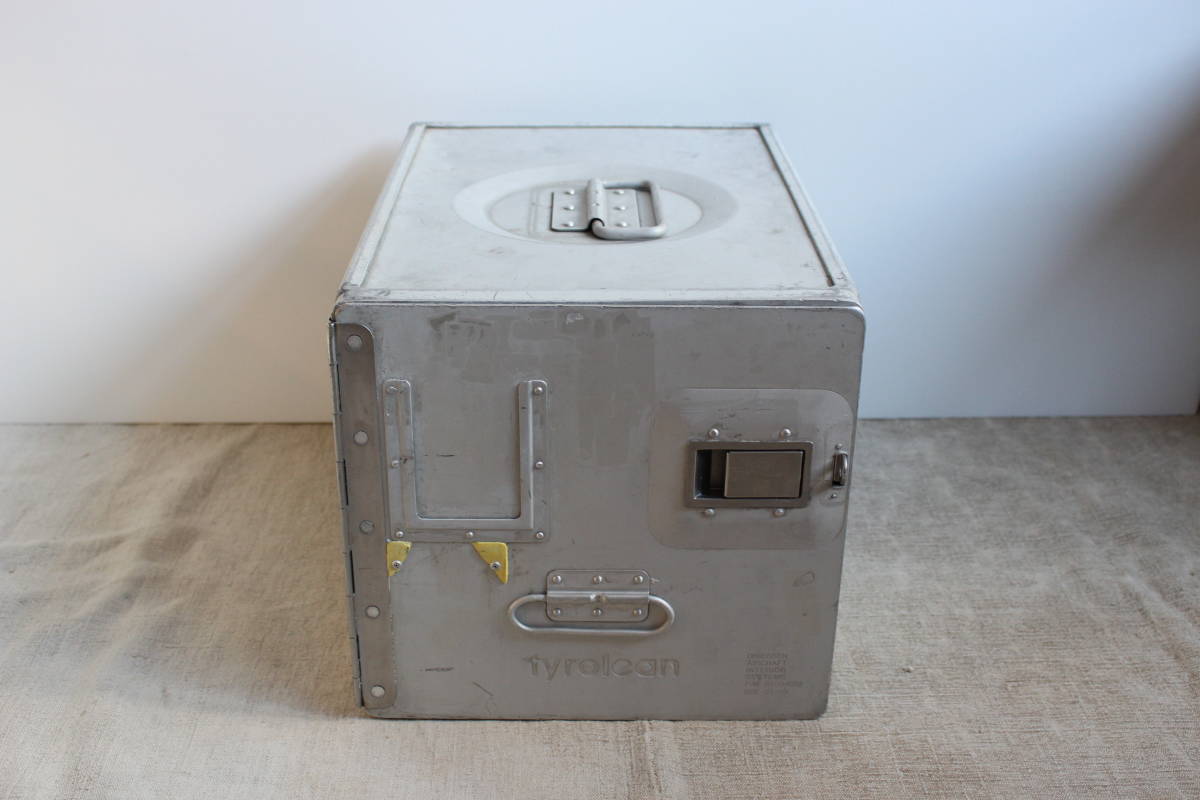  rare discharge goods tyrolean aircraft inside Vintage galley aluminium container case box industry series Europe Eara in garage payment lowering 
