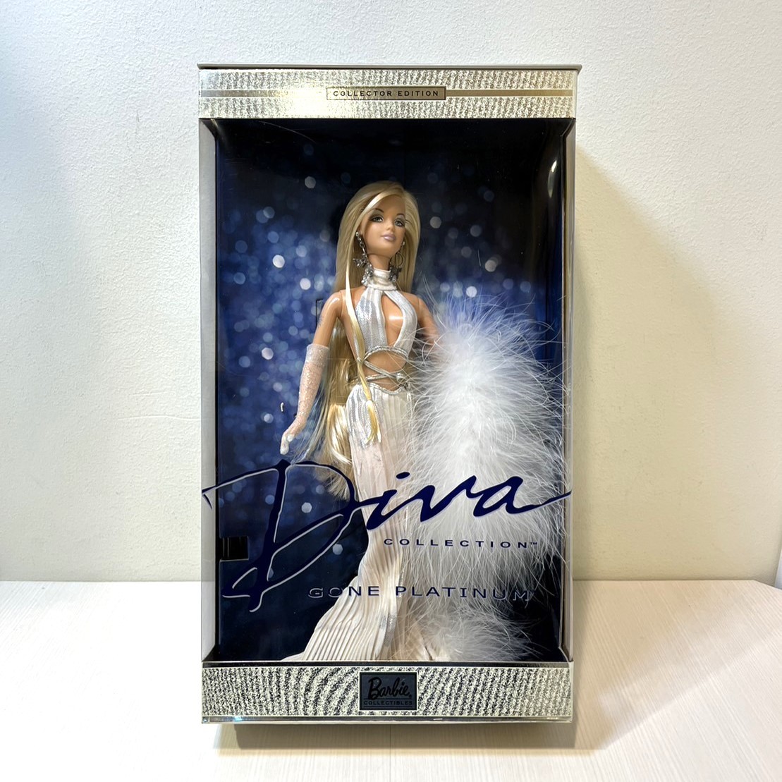 Mattel Barbie Diva COLLECTION GONE PLATINUMgo-n платина collector выпуск Barbie кукла очень редкий TL1605