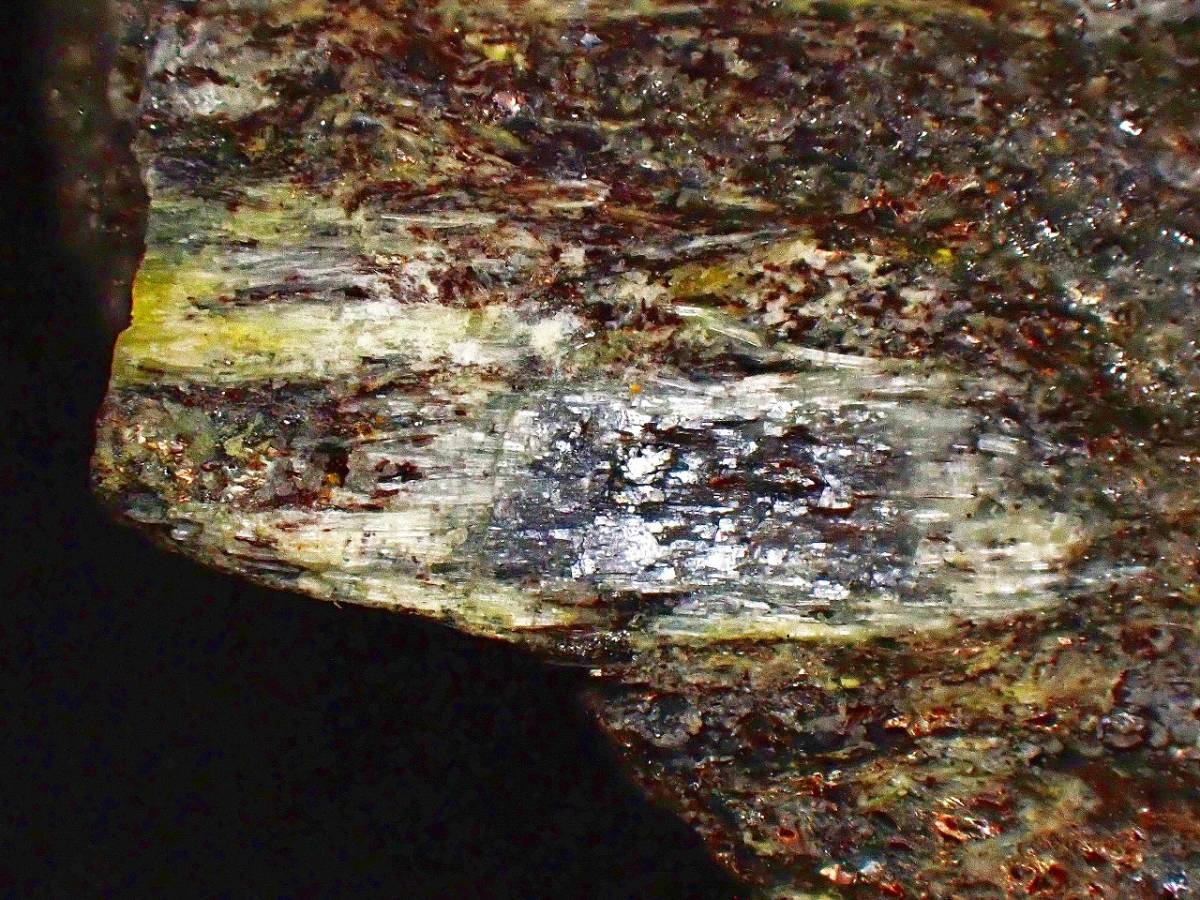 シリマナイト（珪線石）_画像1