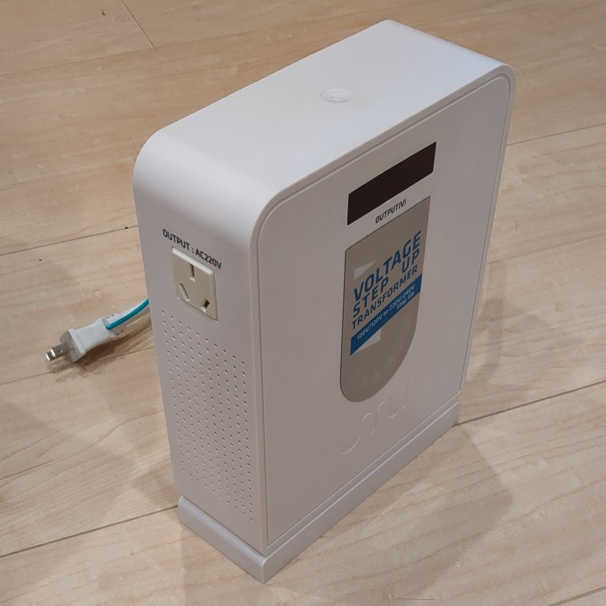 UMIVC 変圧器 3000W 海外電気製品を日本で使用 昇圧器 昇圧機 UMIVC 変圧器 3000W 海外電気製品を日本で使用 昇圧器 昇圧機