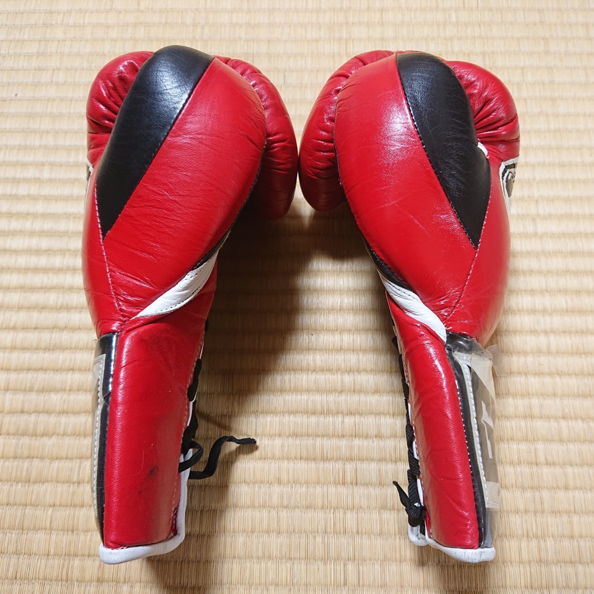 □Grant(グラント)製 ボクシンググローブ 10オンス 正規品 □Grant(グラント)製 ボクシンググローブ 10オンス 正規品