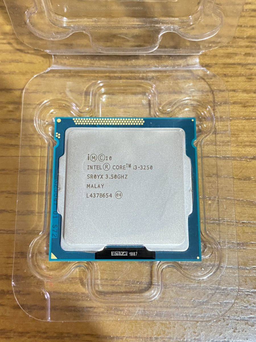 中古美品 Intel Core i3-3250 SR0YX LGA1155 IvyBridge CPU 動作確認済_画像1