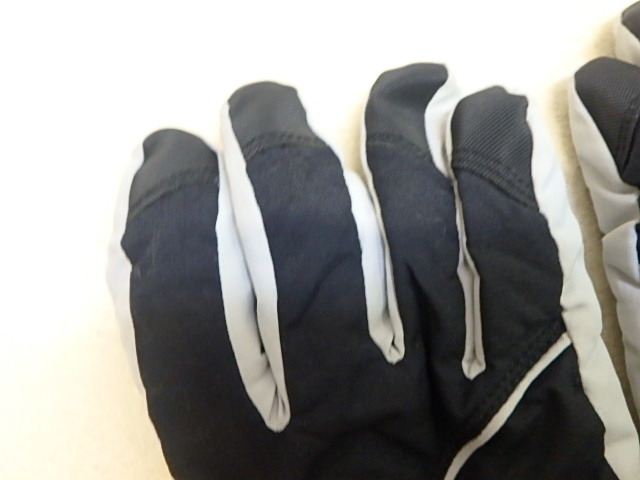 n312k　Thinsulate　グローブ　40gram　シンサレート　手袋　Mサイズ　黒　ブラック　メンズ　男性用　中古_画像3