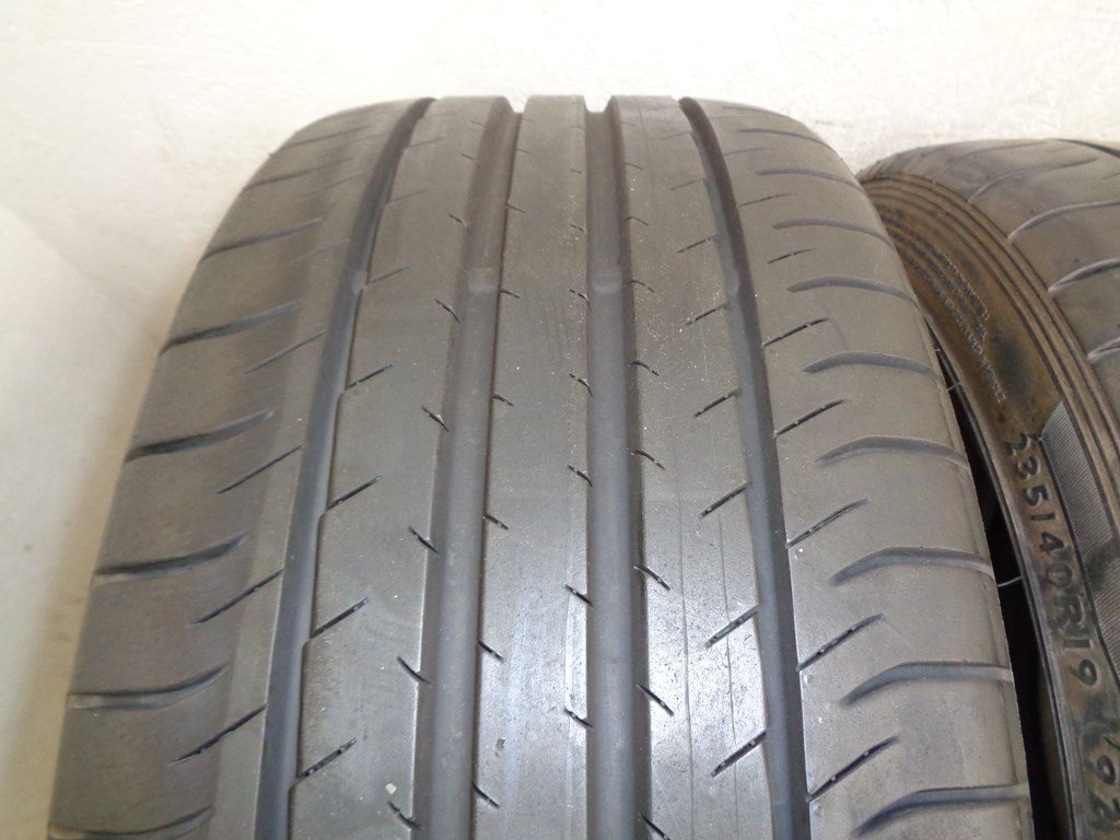 【送料込み】★ 235/40R19 92Y ★ ダンロップ SP SPORTMAXX 050 ★ バリ溝 4本セット ★_画像2