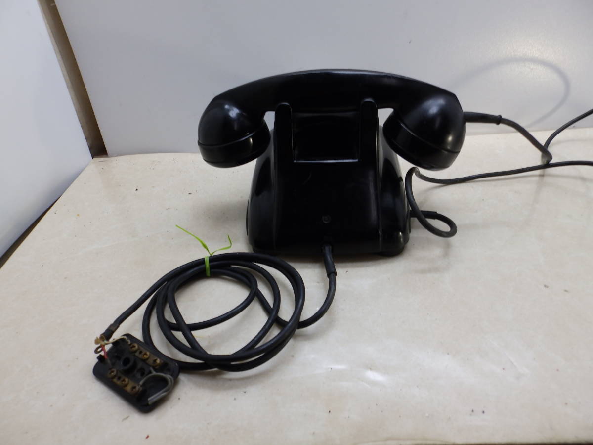 2 黒電話 電話機 昭和レトロ アンティーク 卓上 日本電信電話公社 レトロ 4号機 A型 ひかり電話につないで104かけ通話できた。の画像3