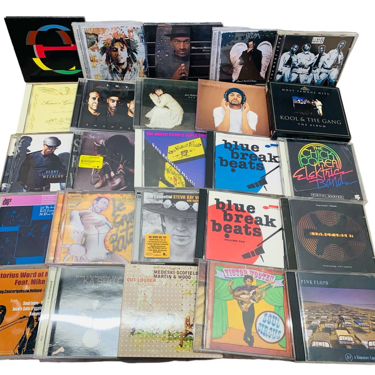 U12029 CD 150点以上まとめ売り 洋楽 邦楽 音楽 大量 コレクション ヒップホップ ロック R&B 当時物 現状品 used_画像3