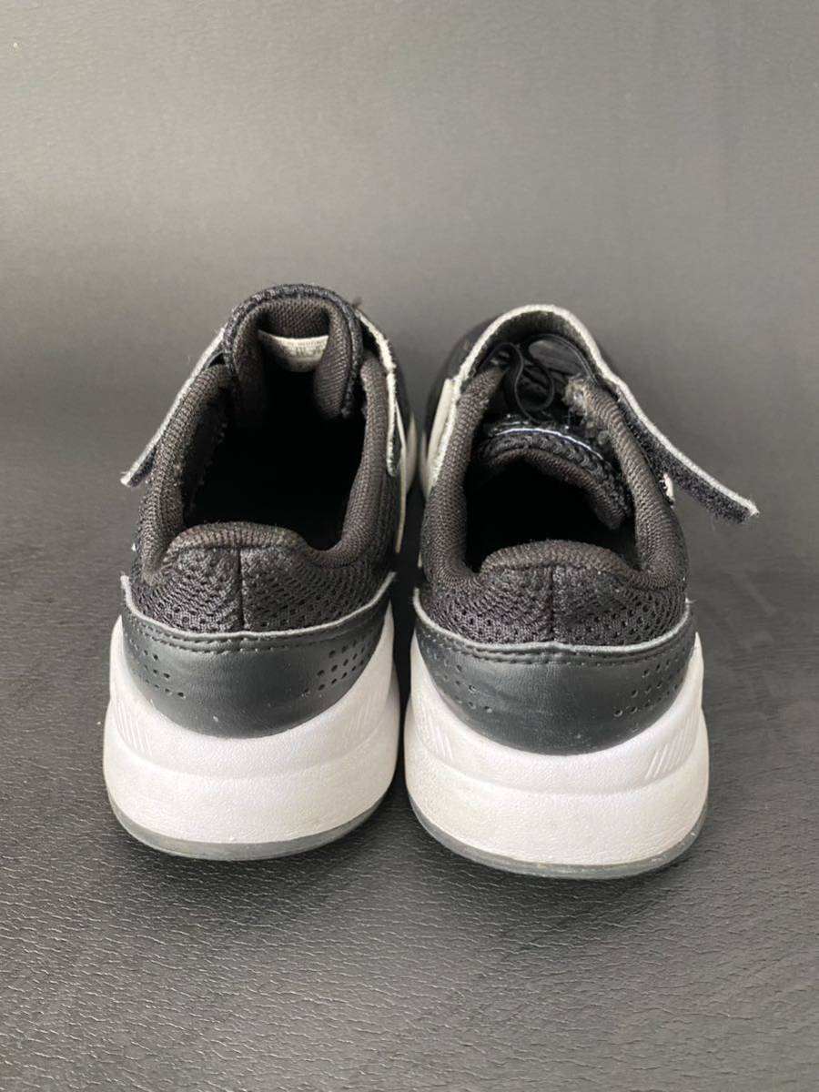 クリーニング済み adidas BLACK&WHITE スニーカー 20.5cm_画像4