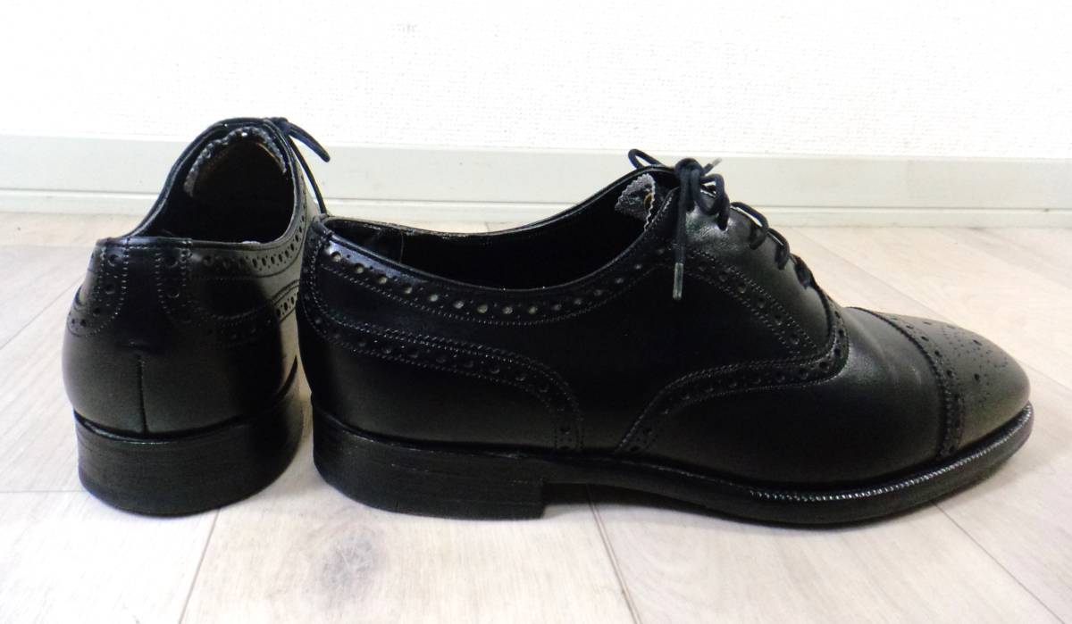 チーニー　セミブローグ　英国靴　イード&レベンスクロフト別注品 ビジネスシューズ 黒 サイズ：6.5（約25㎝）_画像3
