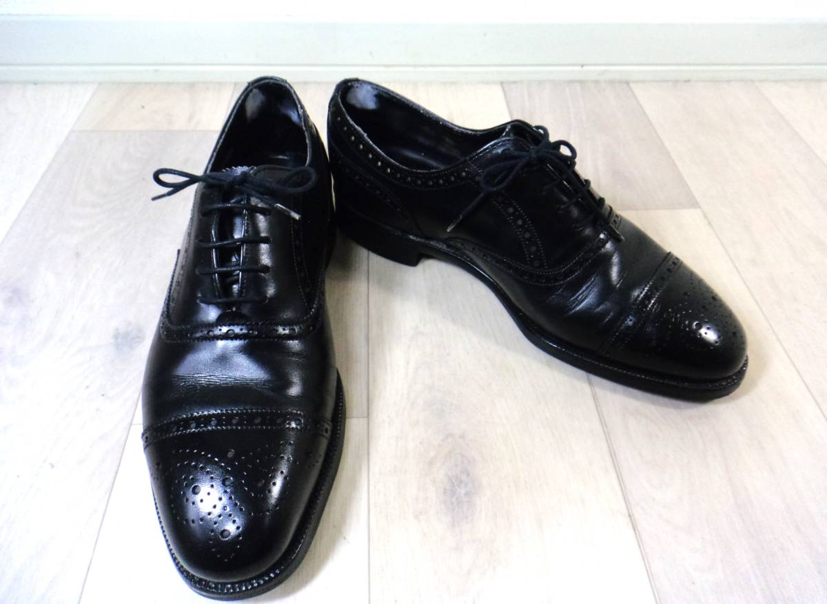 チーニー　セミブローグ　英国靴　イード&レベンスクロフト別注品 ビジネスシューズ 黒 サイズ：6.5（約25㎝）_画像1