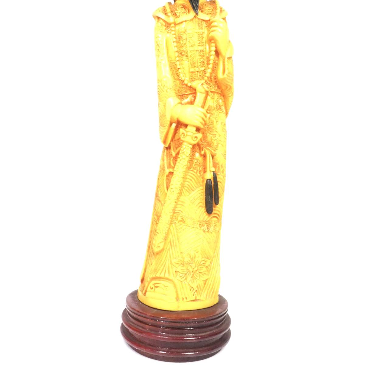 中国古玩 東洋彫刻 骨細工 中国皇帝彫刻像 インテリア 装飾品 飾り小物 オブジェ IAI512_画像4