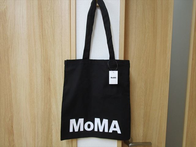 新品未使用★ＭＯＭＡ（モマ）ミルトン　グレイサー メッセージトートバッグ（アートを体験すると・・・）ニューヨーク近代美術館黒N85　_（縦×横×マチ）40.5×35×なし