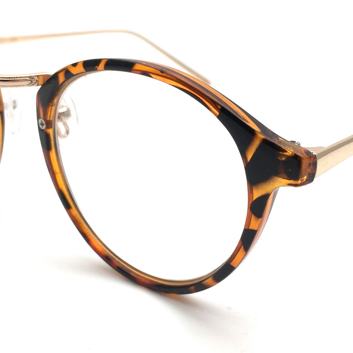 アウトレット　ゴールドテンプルがおしゃれ　ボストンダテメガネのような老眼鏡　ブルーライト、紫外線カット仕様　ケース付　デミ+1.5
