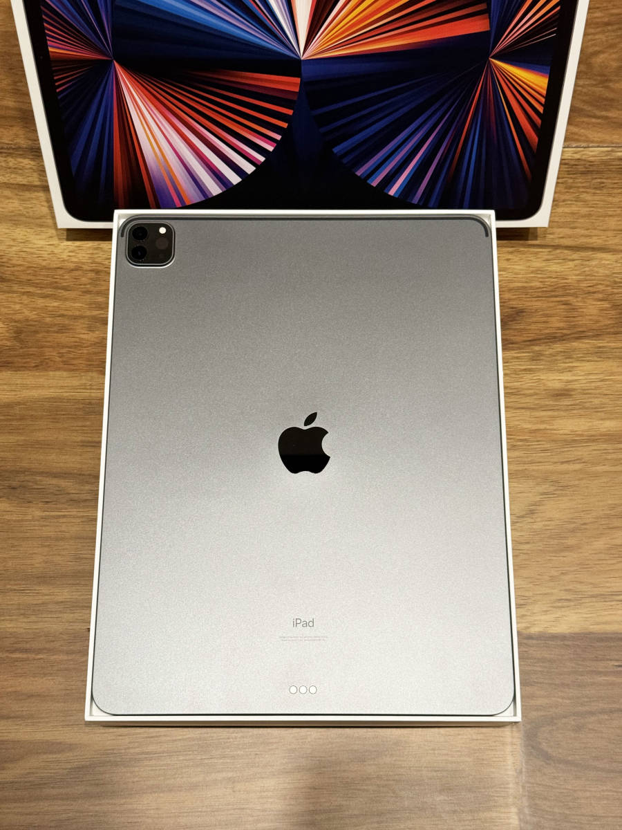 【超美品】Apple iPad Pro 12.9インチ 第5世代 M1チップ搭載 スペースグレイ Wi-Fi 256GB AppleStore購入品 元箱・付属品完備_画像4
