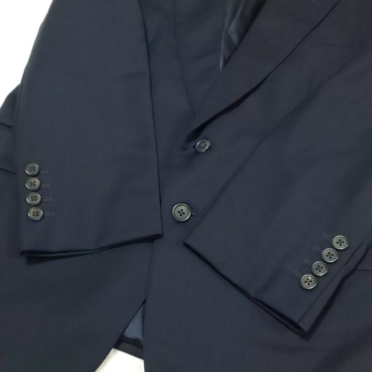 【極美品】dunhill ダンヒル セットアップスーツ 2Bテーラードジャケット ツータックパンツ ダークネイビー 濃紺 メンズ M相当 【極美品】dunhill ダンヒル セットアップスーツ 2Bテーラードジャケット ツータックパンツ ダークネイビー 濃紺 メンズ M相当