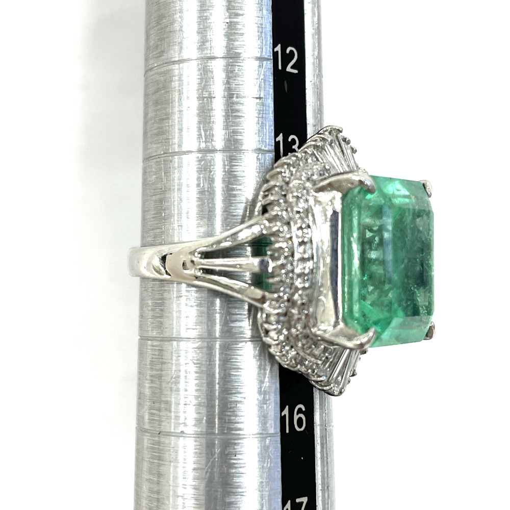 Pt900　エメラルド　ダイヤ　ファッションリング　指輪　E11.30ct　D0.81ct　14号　レディース_画像9