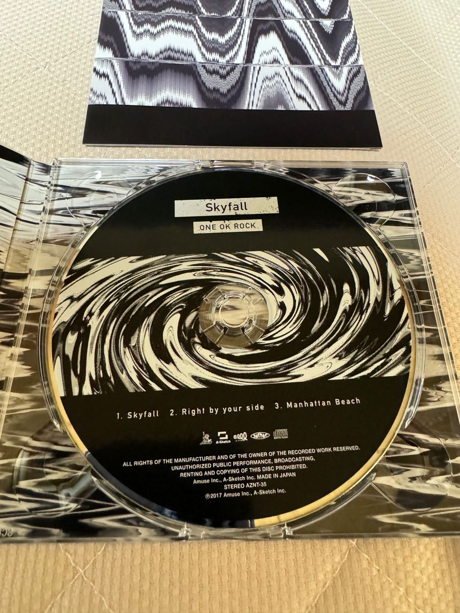 Skyfall ONE OK ROCK 会場限定CD ワンオクロック スカイホール Skyfall ONE OK ROCK 会場限定CD ワンオクロック スカイホール