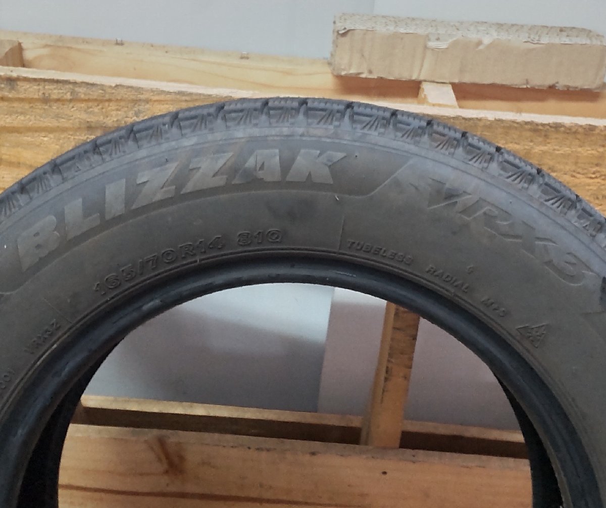 スタッドレス タイヤ 1本 165/70R14 81Q BRIDGESTONE BLIZZAK VRX3 2022年製 6.5 中古_画像3