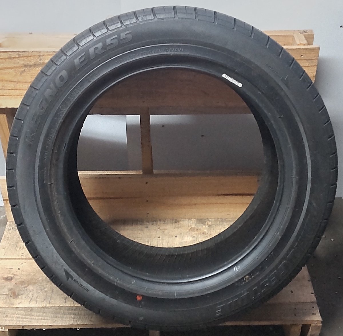 ノーマル タイヤ 1本 2004年製 225/55ZR17 97W BRIDGESTONE REGNO ER55 8.5 中古_画像1