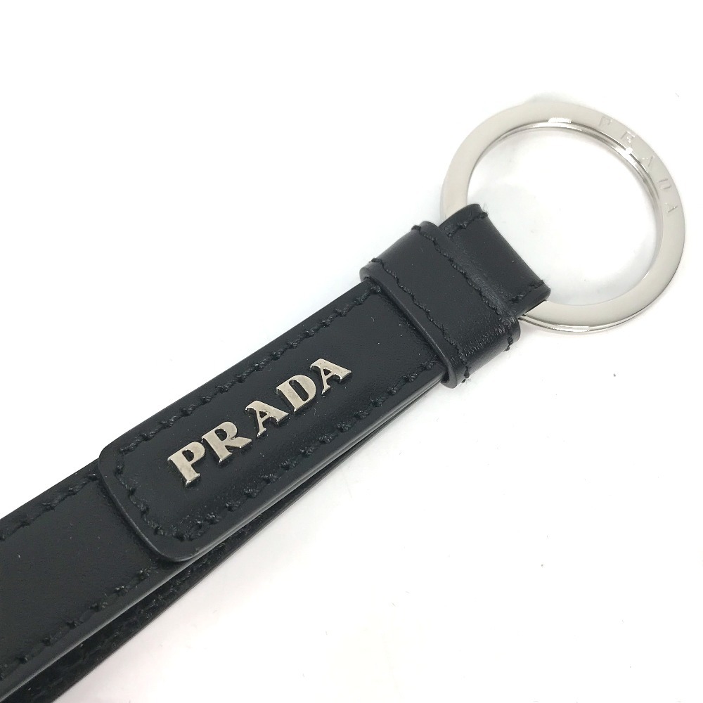 新品同様 PRADA プラダ キーホルダー ロゴ キーリング ブラック レディース【中古】_画像2