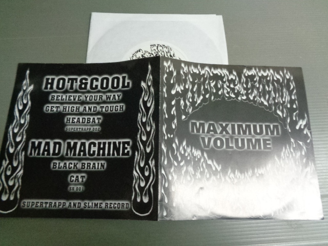 HOT & COOL b/w MAD MACHINE/MAXIMUM VOLUME★シングル_画像3