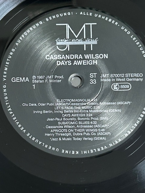 CASSANDRA WILSON / Days Aweigh カサンドラ・ウィルソン_画像5