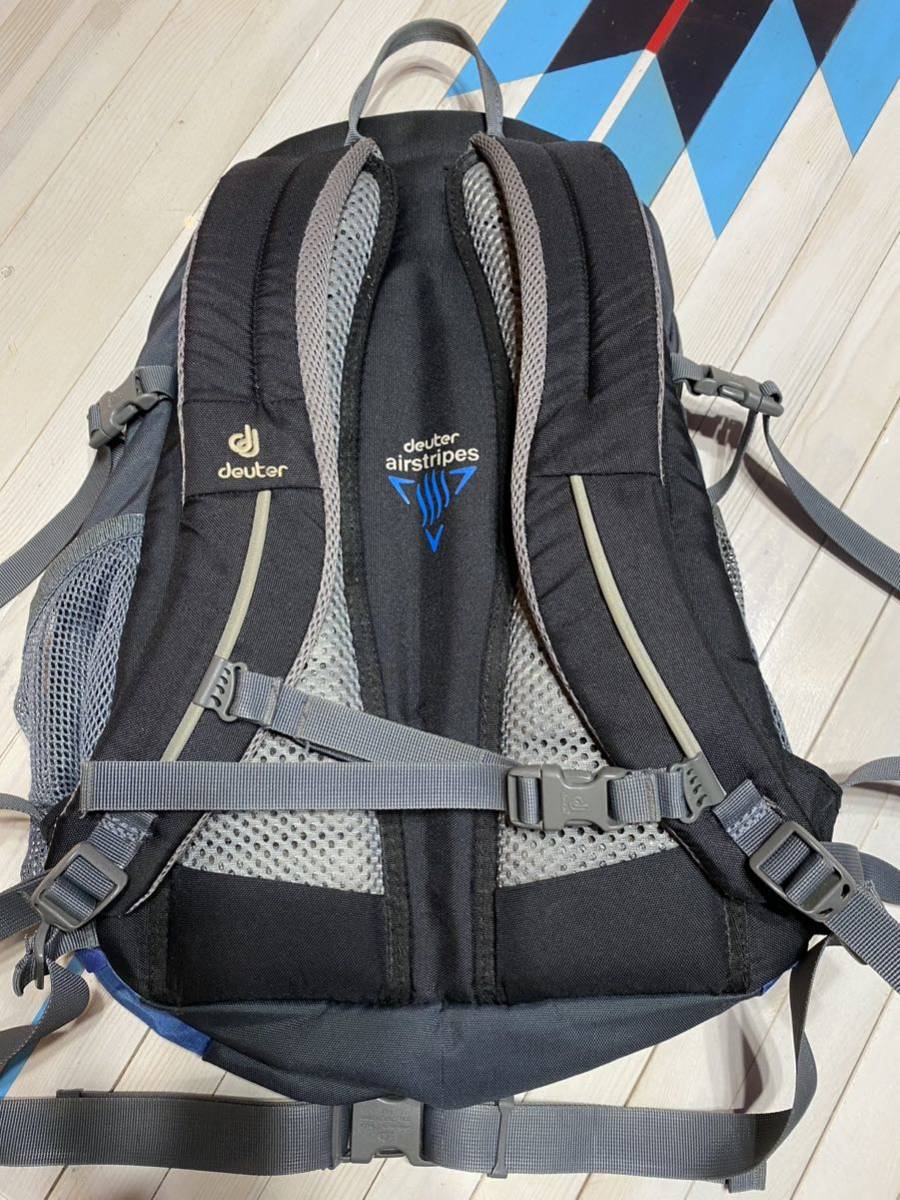 ★deuter ドイター SPIDER 30 リュックサック ブルー 紺色 airstripes バックパック アウトドア 登山 リュック 男女兼用_画像8