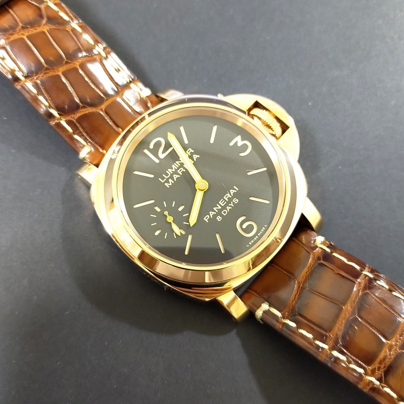  супер исключительный!! Panerai 18K RG PG 8 Dayz PAM00511