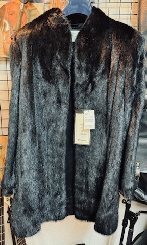 月の友 Zenshin ゼンシン 高級 毛皮コート ブラックミンク 13号 タグ付き 定価６０万円 ネーム刺繍有 未使用品です