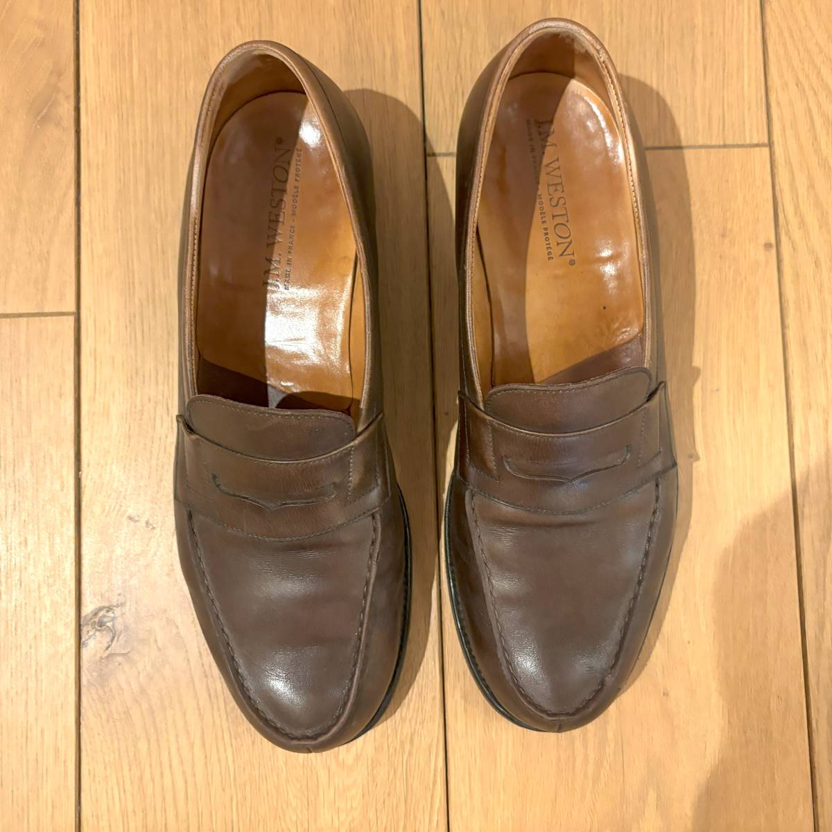 【J.M.Weston／JMウエストン】180 シグニチャーローファー　size 7.5 C　ボックスカーフ　茶系　ブラウン　コインローファー　紳士靴